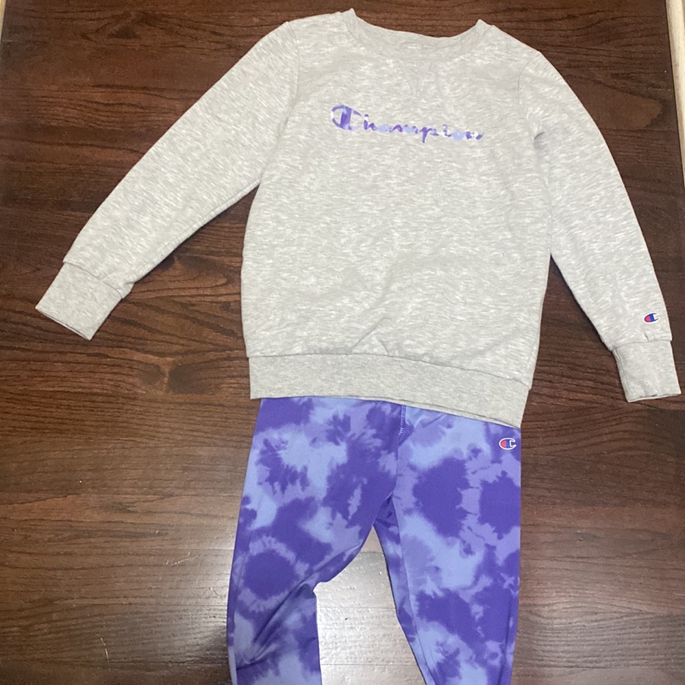 Girls champion set